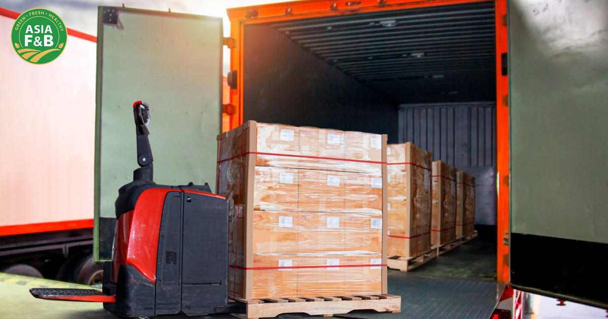 Low MOQ beverage manufacturer loading mixed container for export